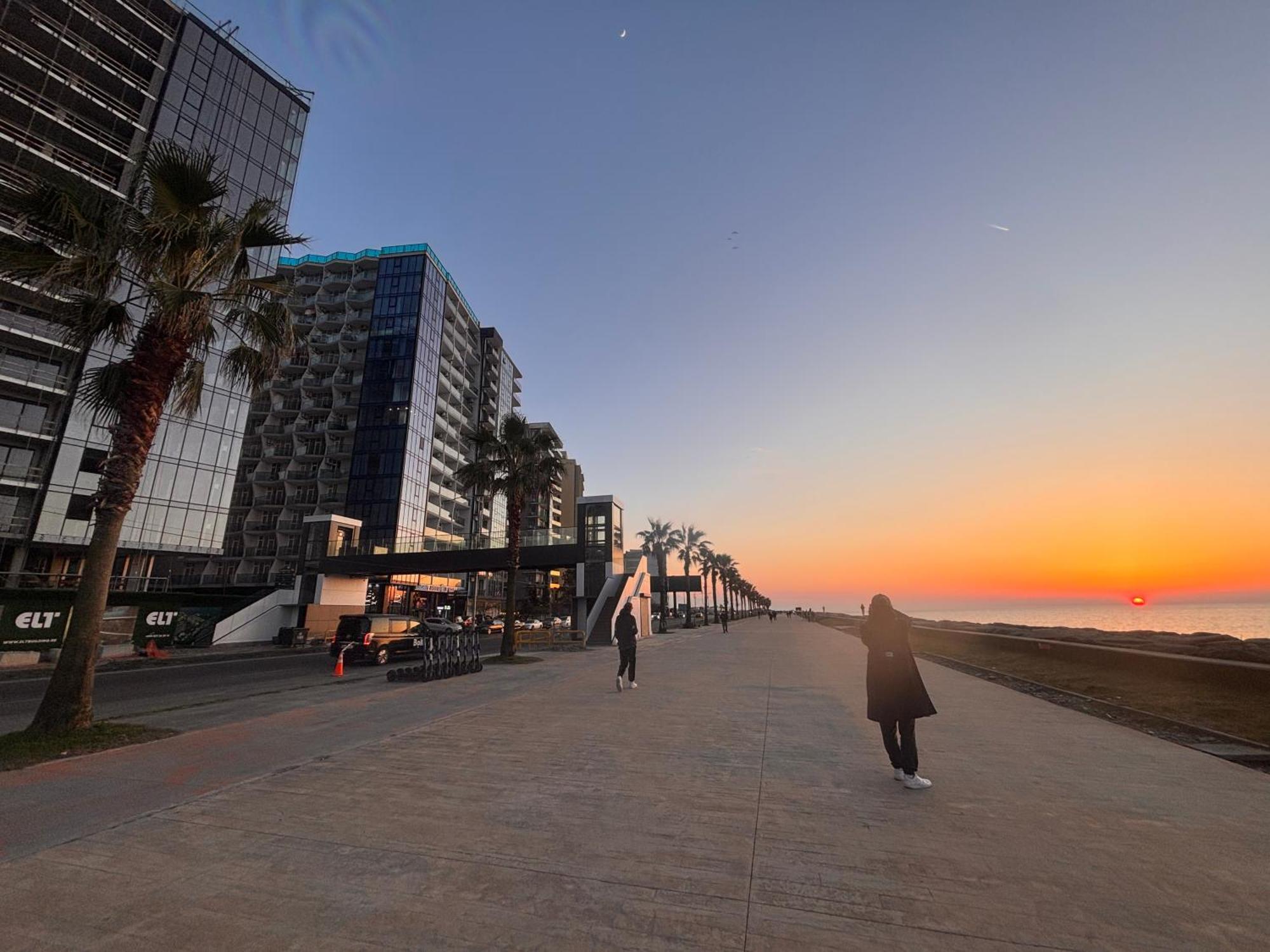 New Apartments "Park Primorsky" Batumi Exterior foto